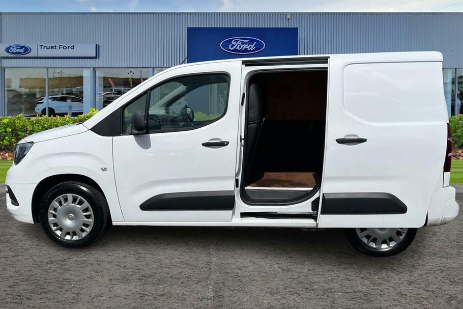 Vauxhall Combo 1.6 Turbo D 2000 Sportive Panel Van Man White #5