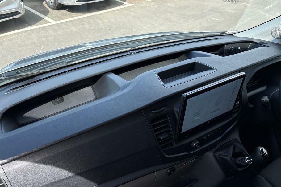 Ford Transit Custom 320 65Kwh Trend Panel Van L1 H1 White #16