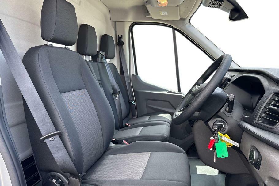 Ford Transit Custom 320 65Kwh Trend Panel Van L1 H1 White #10