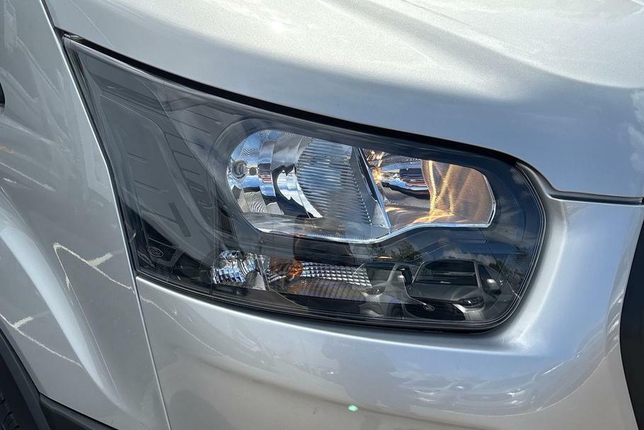 Ford Transit Custom 320 65Kwh Trend Panel Van L1 H1 White #22