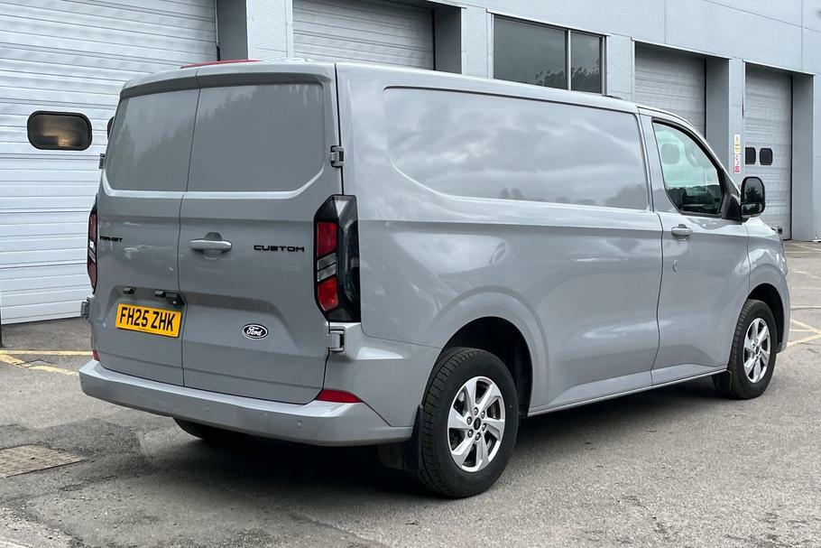 Ford Transit Custom 320 Limited L1 Swb Fwd 2.0 Ecoblue 136Ps Low Grey #5