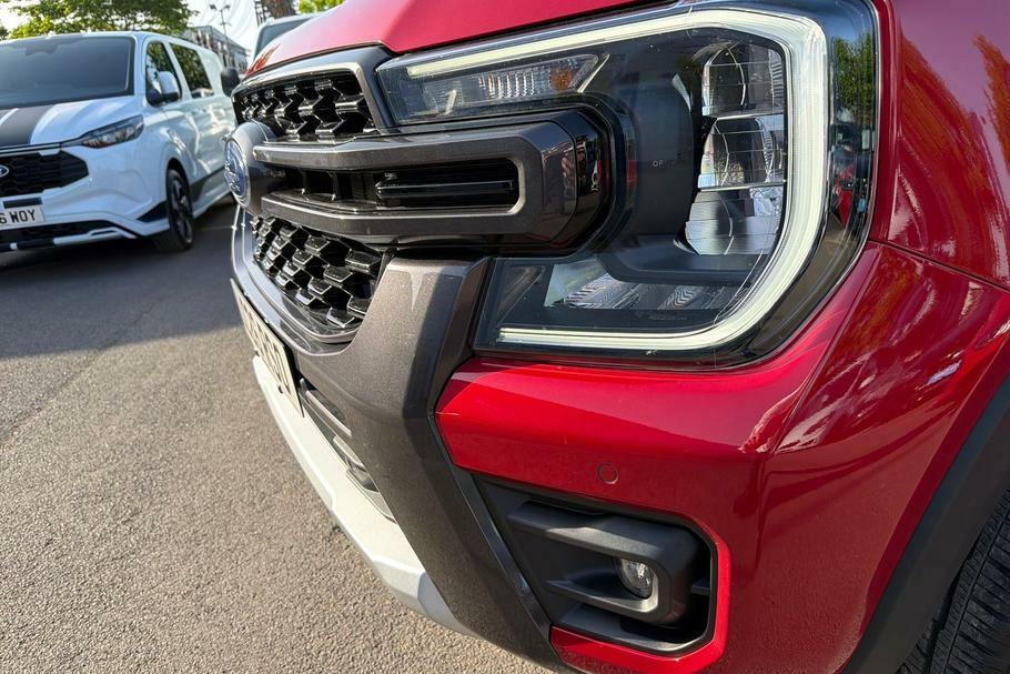 Ford Ranger Pick Up Dcab Wildtrak 2.3 Ecoboost Phev 281 White #33