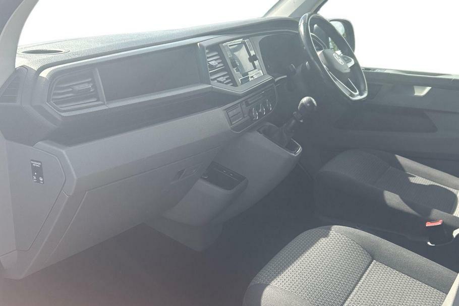 Volkswagen Transporter Highline T32 Lwb Kombi 2.0 Tdi 150Ps Grey #3