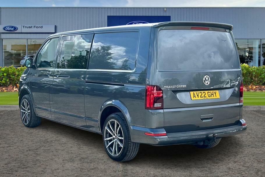 Volkswagen Transporter Highline T32 Lwb Kombi 2.0 Tdi 150Ps AV22GHY Grey #2