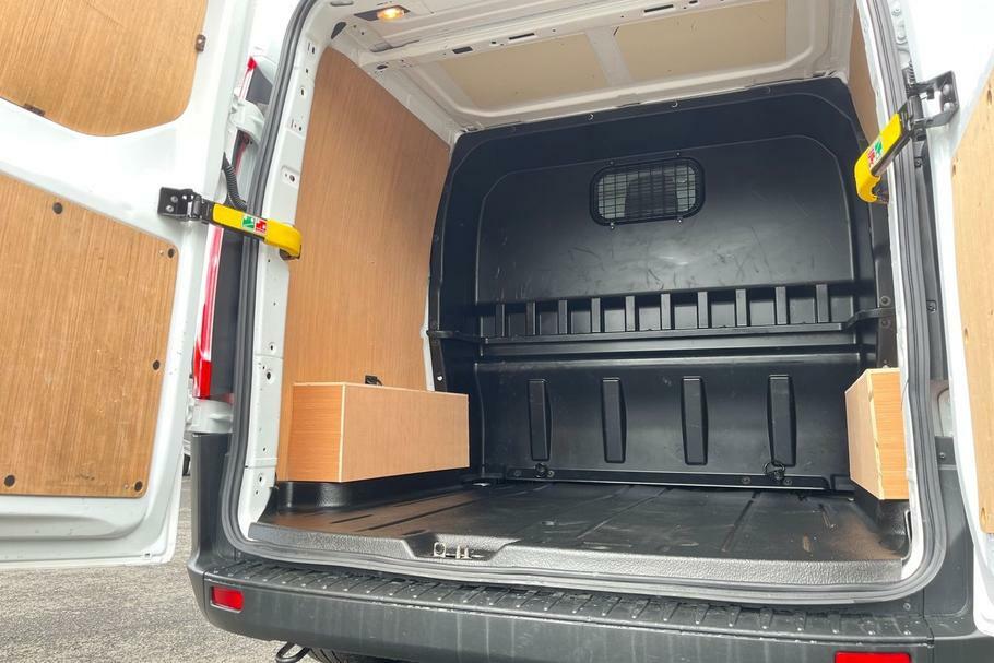 Ford Transit Custom 300 Leader L1 Swb Double Cab Fwd 2.0 Ecoblue 105Ps YS23JZC White #4