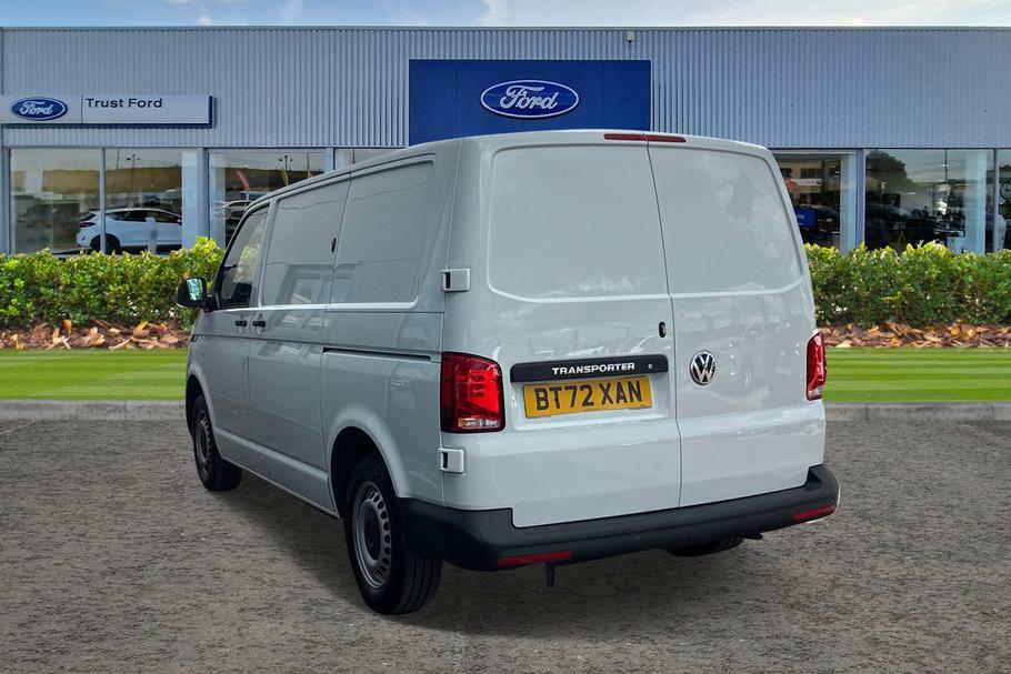 Volkswagen Transporter Startline T32 Swb 2.0 Tdi 110Ps BT72XAN White #2