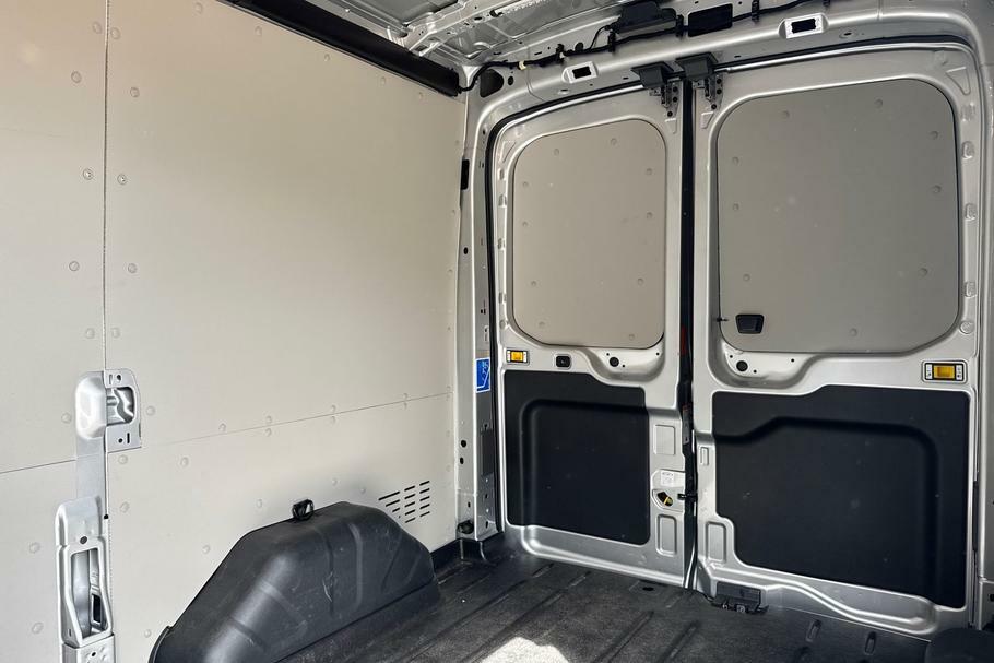 Ford Transit Custom 350 Limited L2 H2 Mwb Medium Roof Fwd 2.0 Eco Silver #4