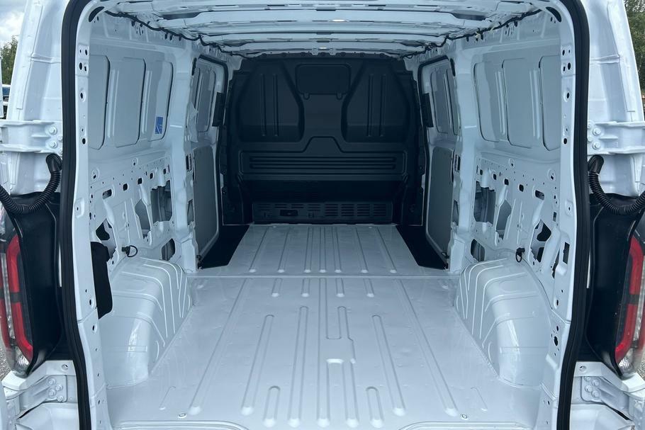 Ford Transit Custom 2.5 320 Duratec 11.8Kwh Limited L1 Euro 6 White #8