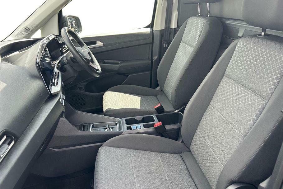 Ford Transit Connect 1.5 Ecoboost Phev 150 Active Flexcab Van #9