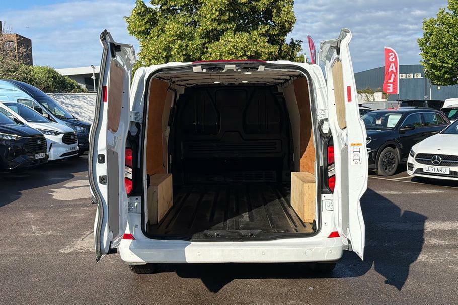 Ford Transit Custom Limited LJ24HPB White #6