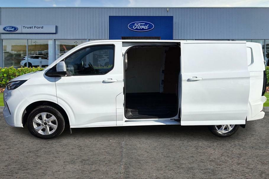 Ford Transit Custom Limited LJ24HPB White #5