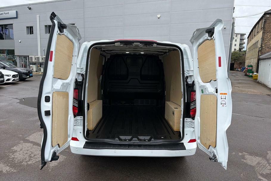 Ford Transit Custom 320 Limited L1 Swb Fwd 2.0 Ecoblue 136Ps Low Roof White #6