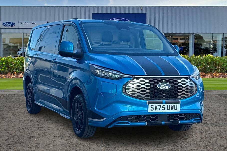 Ford Transit Custom 320 Sport L1 Swb Rwd 160Kw 65Kwh Low Roof Blue
