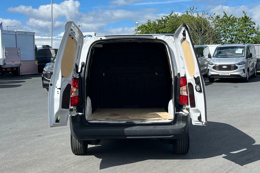Citroen Berlingo Enterprise 1.5 Bluehdi 1000Kg 6 Speed 100Ps White #6