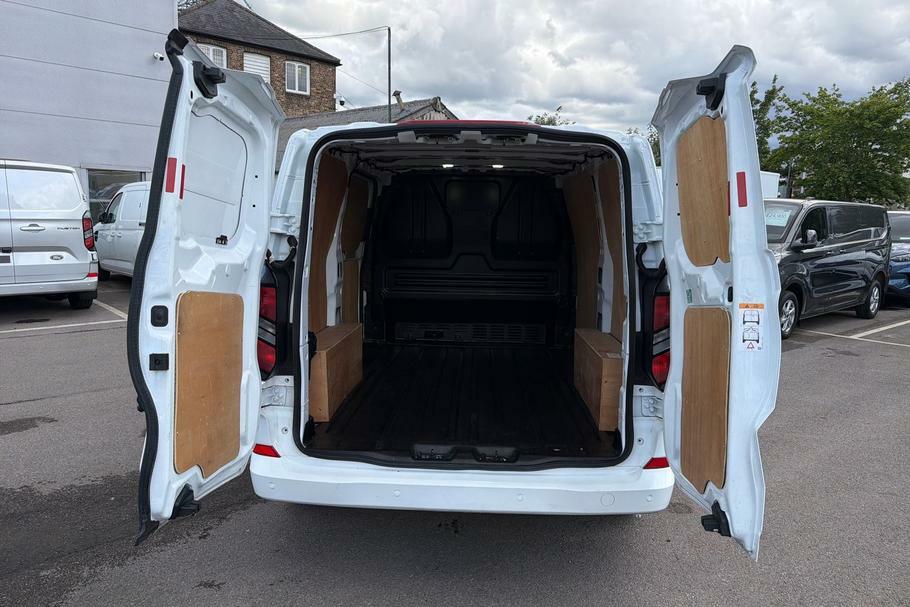 Ford Transit Custom 280 Limited L1 Swb Fwd 2.0 Ecoblue 136Ps Low Roof DS24GVK White #6