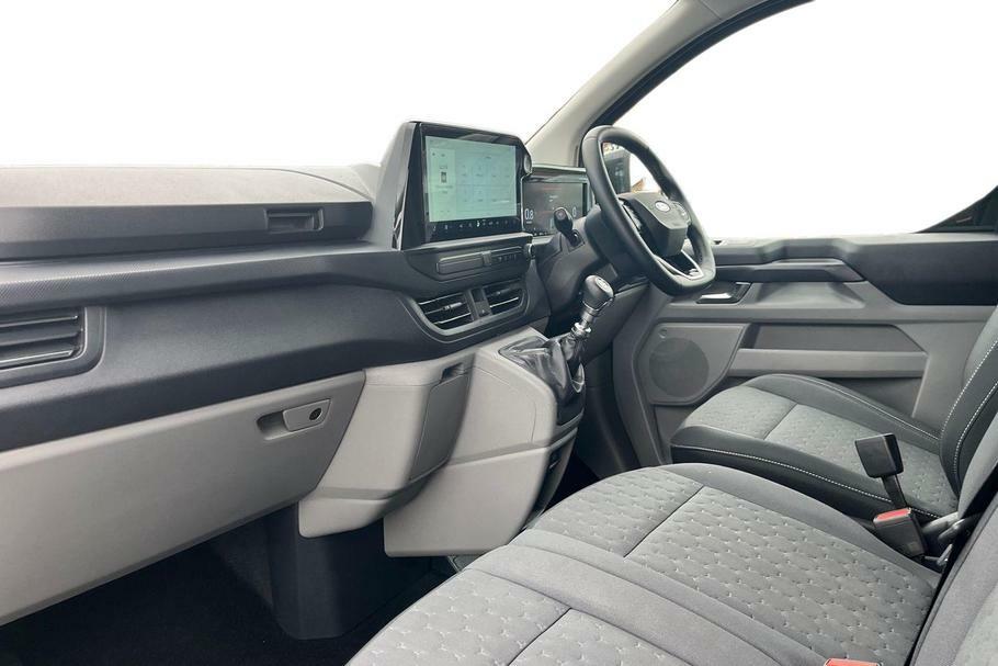 Ford Transit Custom 320 Limited L1 Swb Double Cab Fwd 2.0 Ecoblue 136P Black #3