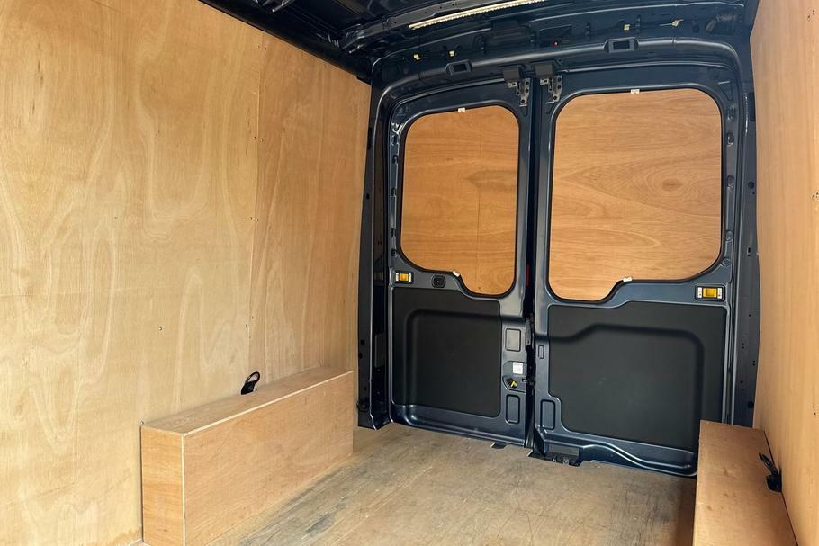 Ford Transit Custom 350 Limited L3 H2 Lwb Medium Roof Fwd 2.0 Ecoblue WV26YFD Blue #4