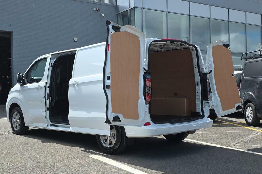 Ford Transit Custom 320 Limited L2 Lwb Fwd 2.0 Ecoblue 136Ps Low Roof White #6