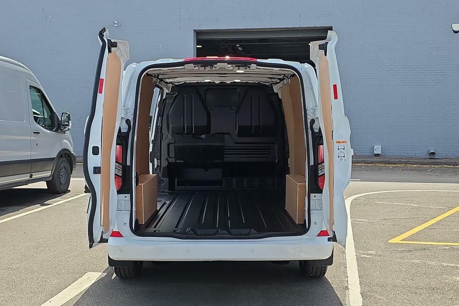 Ford Transit Custom 320 Limited L2 Lwb Fwd 2.0 Ecoblue 136Ps Low Roof White #5
