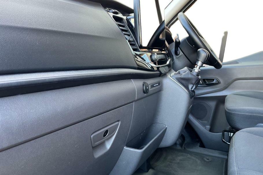 Ford Transit Custom 350 Limited L3 H2 Lwb Medium Roof Fwd 2.0 Ecoblue White #3
