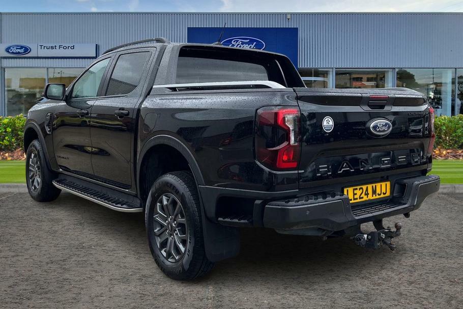 Ford Ranger Wildtrak 2.0 Ecoblue 205Ps 4X4 Double Cab Pic Black #3