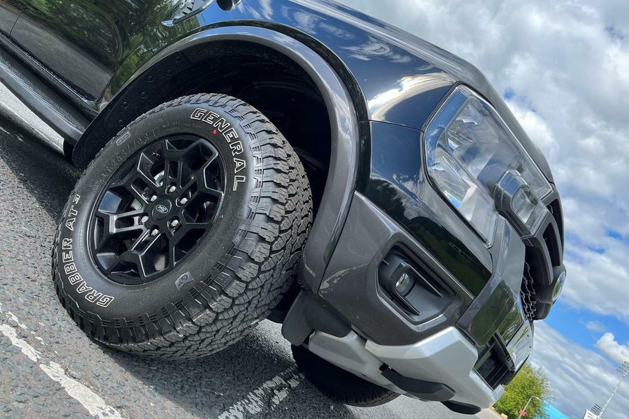 Ford Ranger Pick Up Double Cab Limited 1 2.0 Ecoblue 170 Black #31