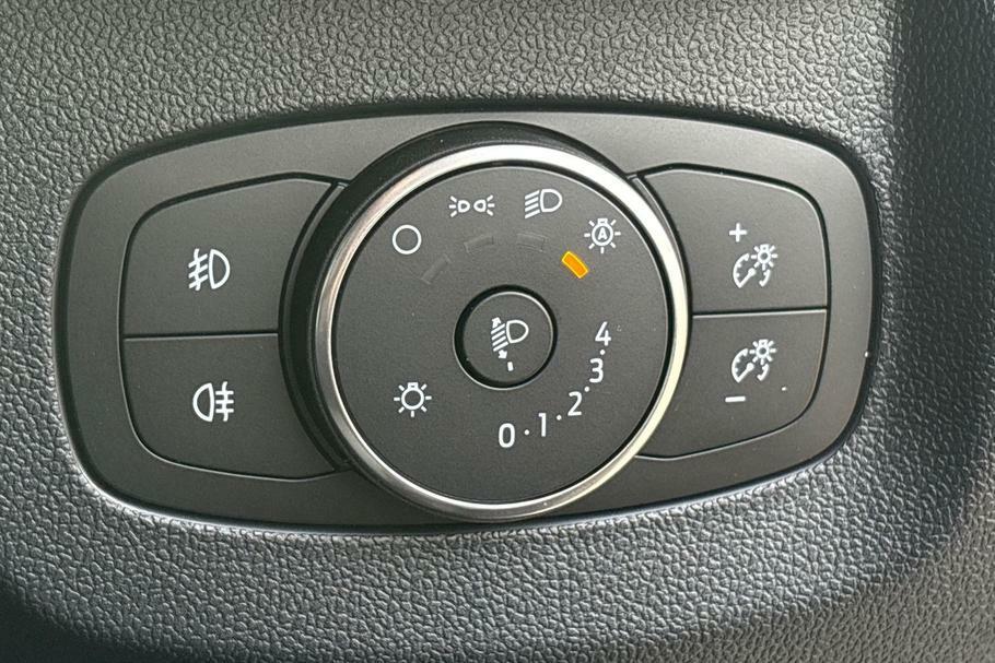 Ford Transit Courier 43Kwh Trend Swb 136 Ps Silver #7