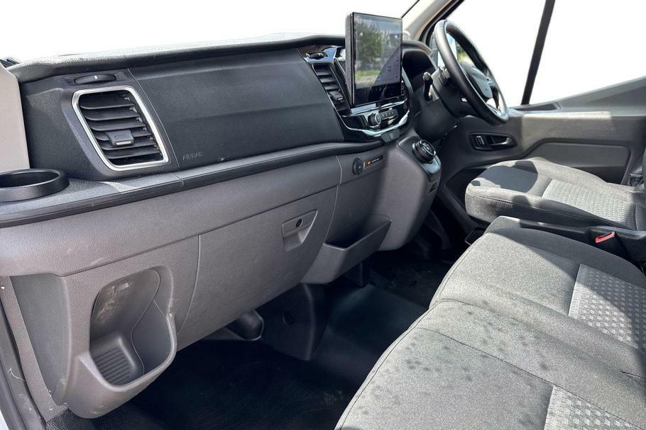 Ford Transit Custom 350 Limited L3 Lwb 2.0 Ecoblue 165Ps Low Roof White #3
