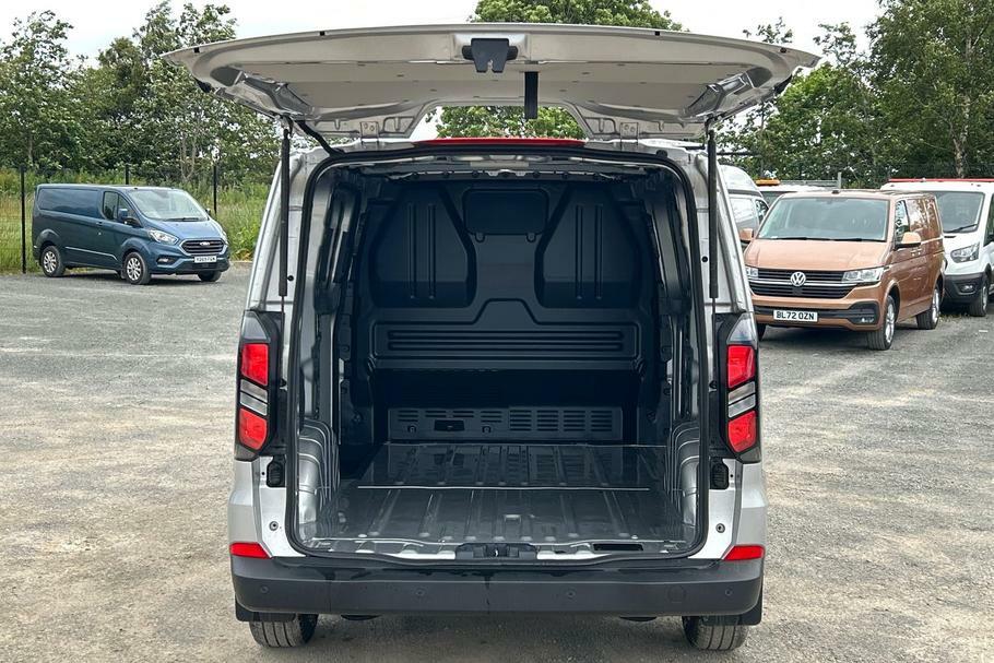 Ford Transit Custom 320 Trend L1 Swb Fwd 2.0 Ecoblue 136Ps Low Roof Silver #6