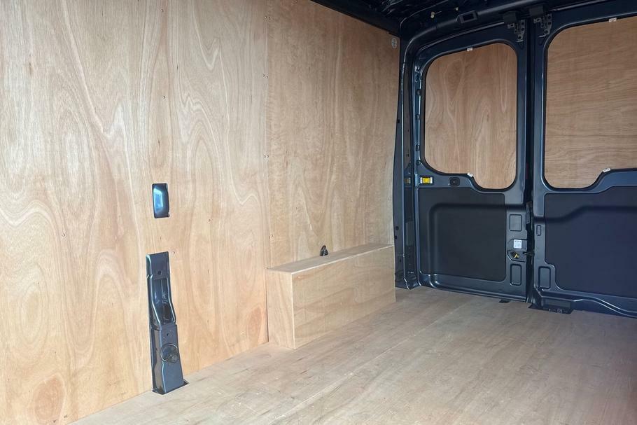 Ford Transit Custom 350 Limited L3 H2 Lwb Medium Roof Fwd 2.0 Eco Blue #4