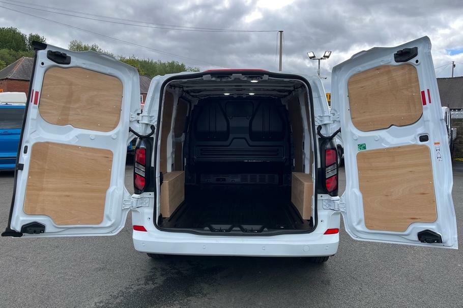 Ford Transit Custom 320 Limited L1 Swb Fwd 2.5 Phev 232Ps White #6