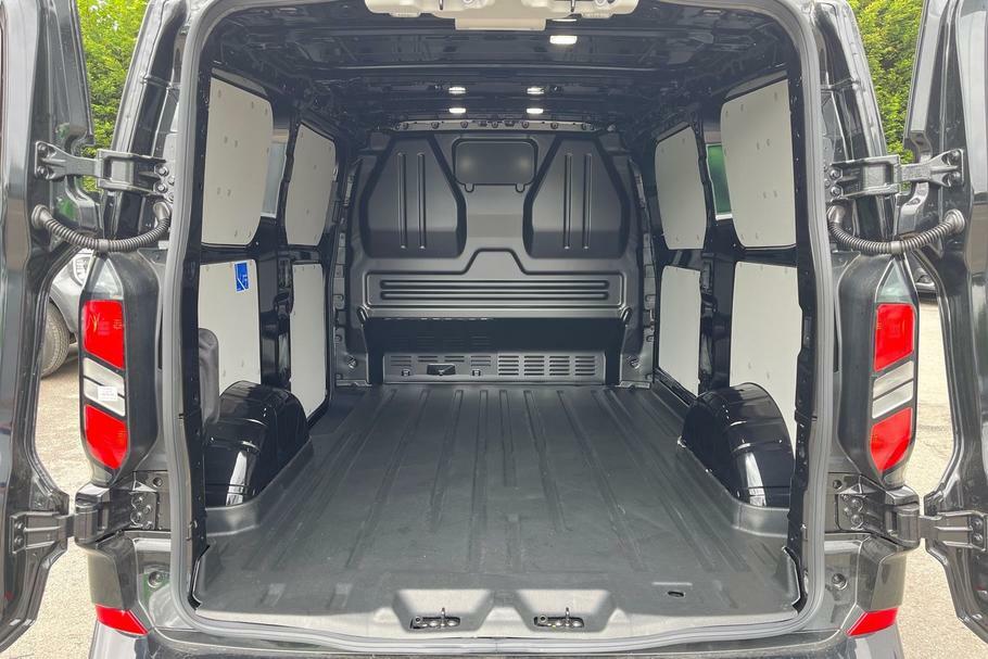 Ford Transit Custom 280 Limited L1 Swb 2.0 Ecoblue 136Ps Low Roof Black #6