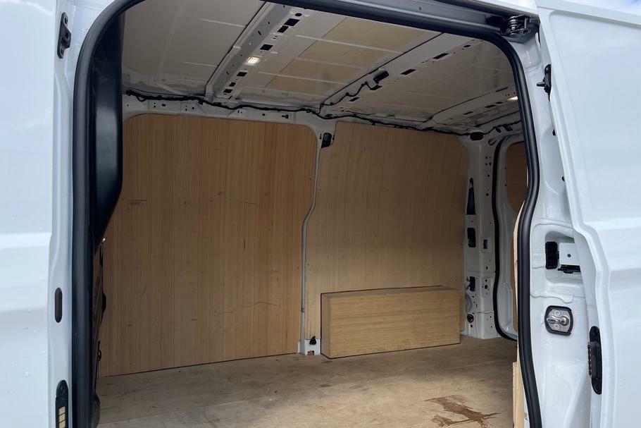 Ford Transit Custom 320 Trend L1 Swb Fwd 2.0 Ecoblue 110Ps Low Roof White #4