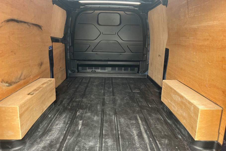 Ford Transit Custom 300 Limited L2 Lwb Fwd 2.0 Ecoblue 130Ps Low Blue #4