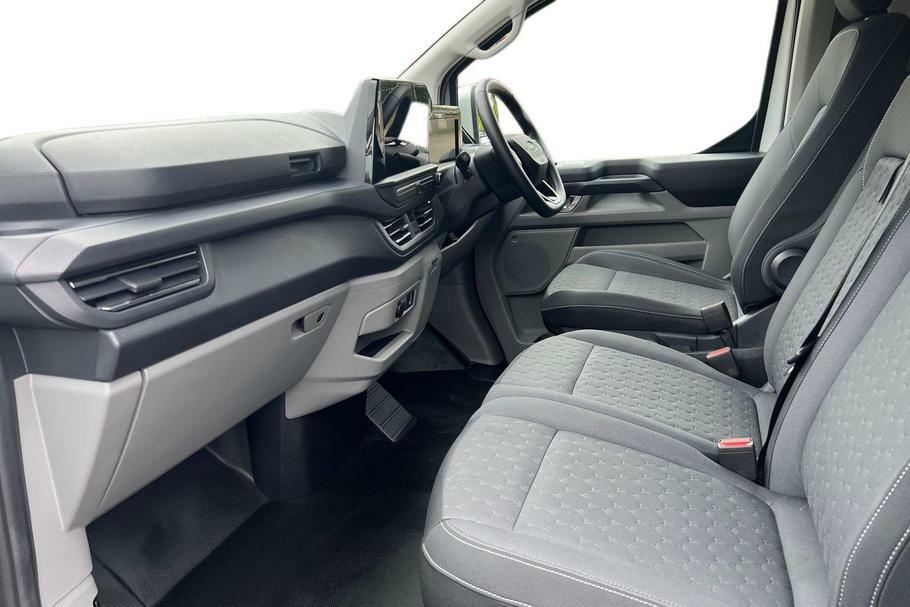 Ford Transit Custom 320 Limited L1 Swb Fwd 2.5 Phev 232Ps Silver #3