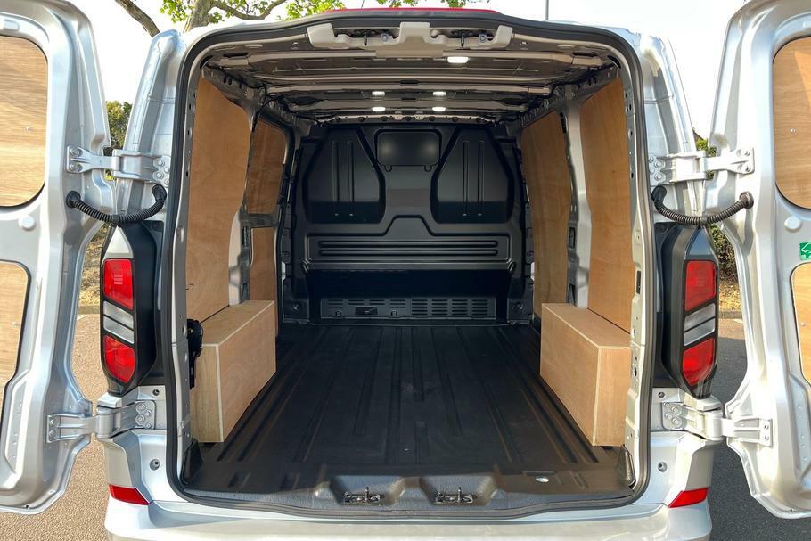 Ford Transit Custom 320 Limited L1 Swb Fwd 2.5 Phev 232Ps WP75YAV Silver #6