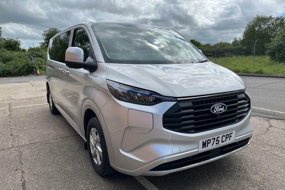 Ford Transit Custom 340 Limited L2 Lwb 9 Seat Kombi Fwd 2.5 Phev Silver