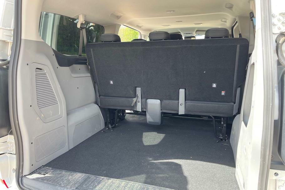 Ford Transit Custom 340 Limited L2 Lwb 9 Seat Kombi Fwd 2.5 Phev Silver #4