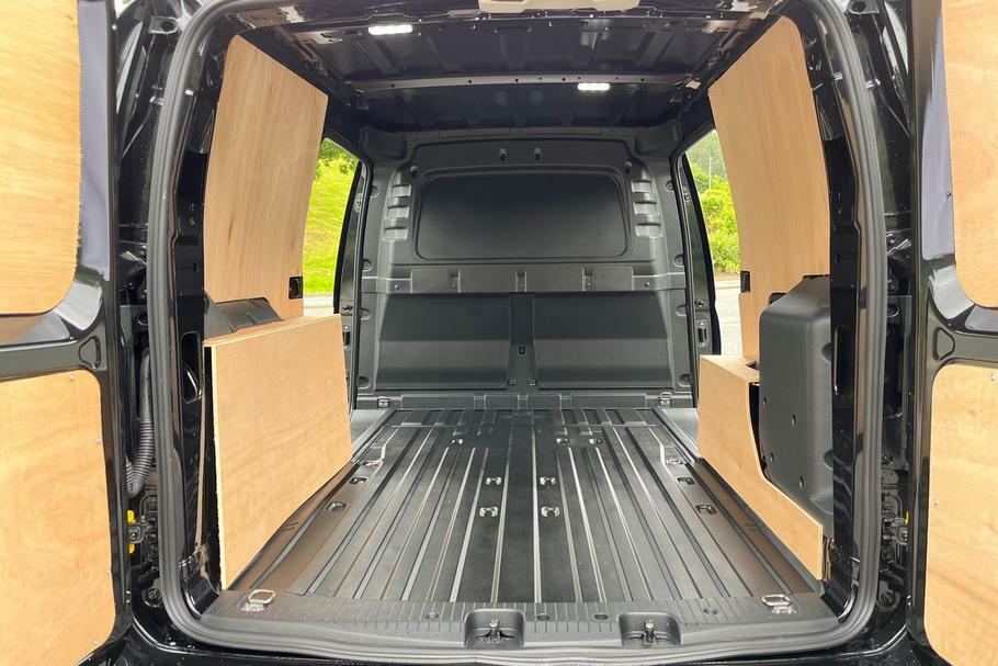 Ford Transit Connect 250 Limited L2 Lwb 1.5 Ecoboost Phev 150Ps Black #6