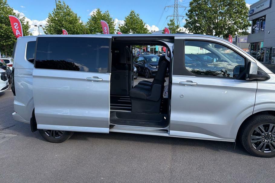 Ford Tourneo Custom Titanium Black #33