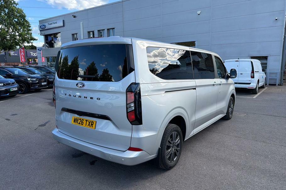 Ford Tourneo Custom Titanium Black #38