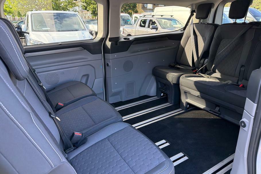 Ford Tourneo Custom Titanium Black #8