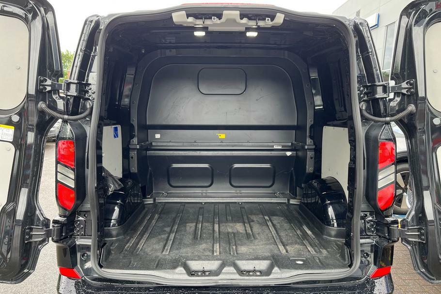 Ford Transit Custom 320 L1 Fwd 2.0 Ecoblue 136Ps H1 Double Cab Van Lim Black #6