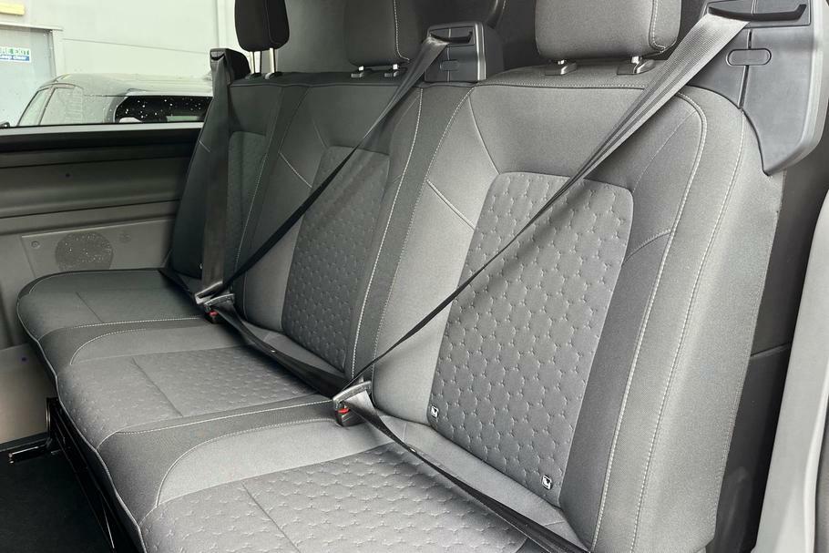 Ford Transit Custom 320 L1 Fwd 2.0 Ecoblue 136Ps H1 Double Cab Van Lim Black #4