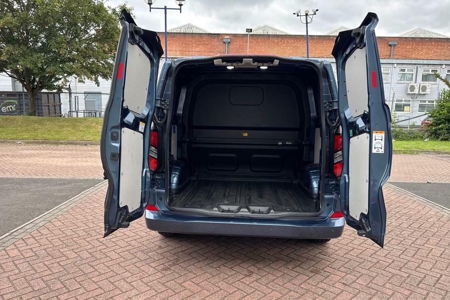 Ford Transit Custom 320 Limited L1 Swb 2.0 Ecoblue 136Ps Double Cab LI Blue #6