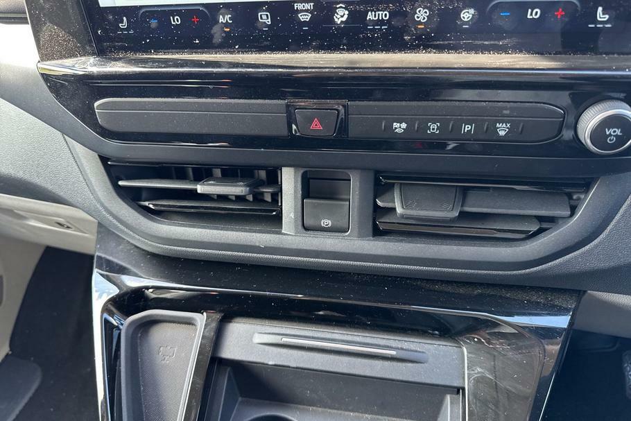 Ford Transit Custom 2026 2.0 280 Ecoblue Leader Panel Van M White #36