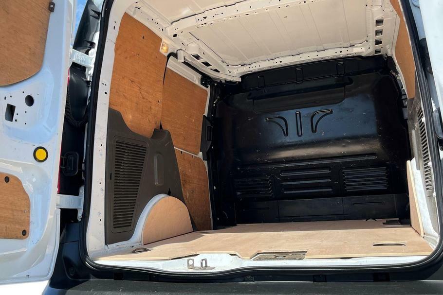 Ford Transit Connect Leader White #9