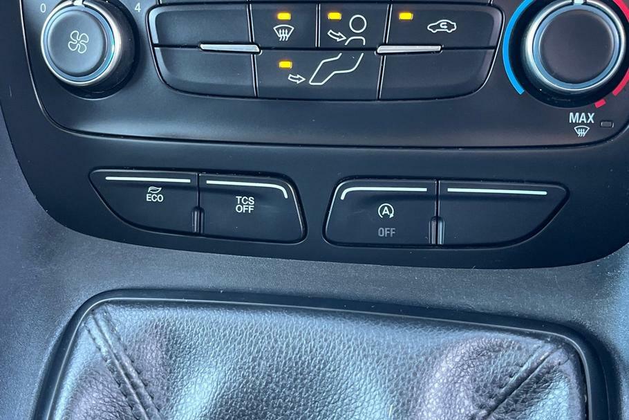 Ford Transit Connect Leader White #20