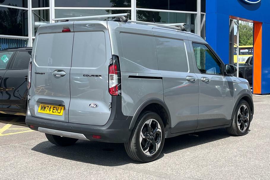 Ford Transit Courier 1.5 Trend Panel Van Swb Euro 6 1 Black #7