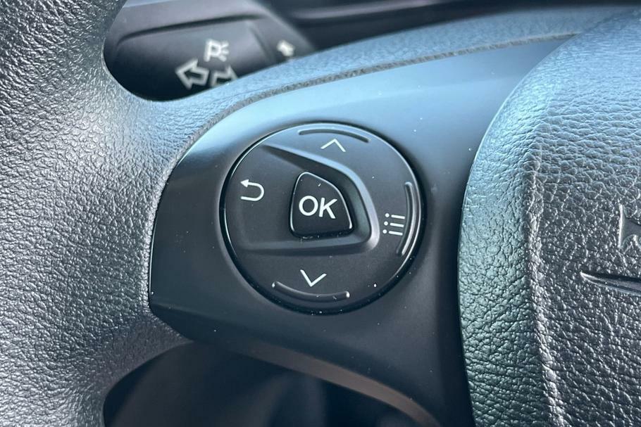 Ford Transit Connect Limited Blue #23
